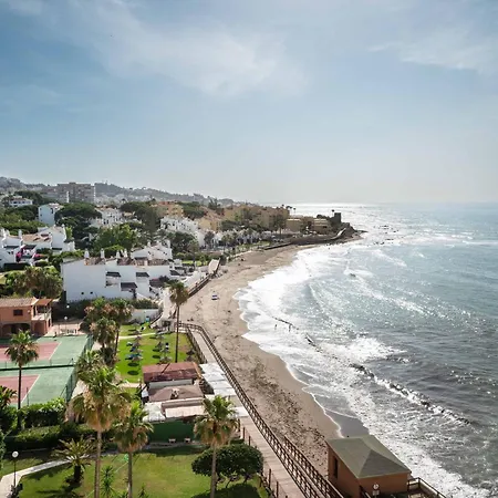 Alhamar Sea View Apartment
